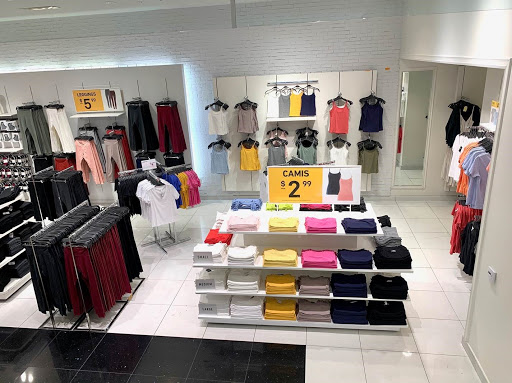 Clothing Store «Forever 21», reviews and photos, 10306 Southside Blvd, Jacksonville, FL 32256, USA