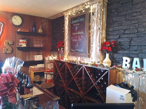 Winery «Simmons Winery», reviews and photos, 8111 E 450 N, Columbus, IN 47203, USA