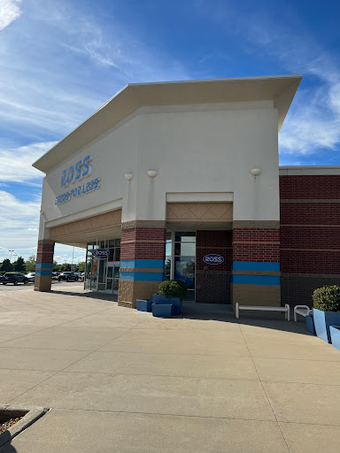Clothing Store «Ross Dress for Less», reviews and photos, 7290 191st St, Tinley Park, IL 60477, USA