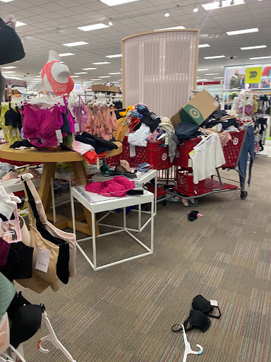 Department Store «Target», reviews and photos, 400 Cochituate Rd, Framingham, MA 01701, USA