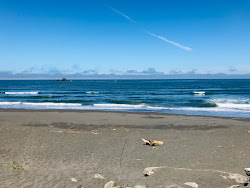 Wilson Creek Beach'in fotoğrafı geniş ile birlikte