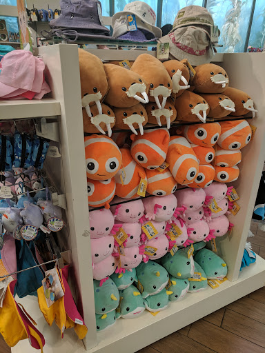 Gift Shop «Pacific Collections Gift Shop», reviews and photos, 100 Aquarium Way, Long Beach, CA 90802, USA
