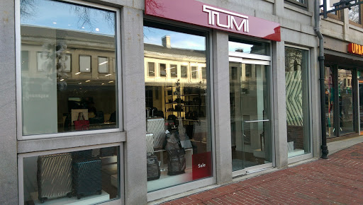 TUMI Store - Faneuil Hall - Permanently Closing 7/24