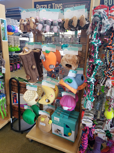 Pet Supply Store «All The Best Pet Care», reviews and photos, 690 NW Gilman Blvd, Issaquah, WA 98027, USA