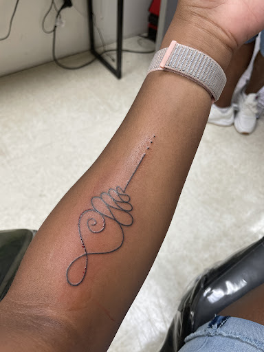 Tattoo Shop «Calaveras Tattoo Studio», reviews and photos, 1510 S Fort Hood St, Killeen, TX 76542, USA