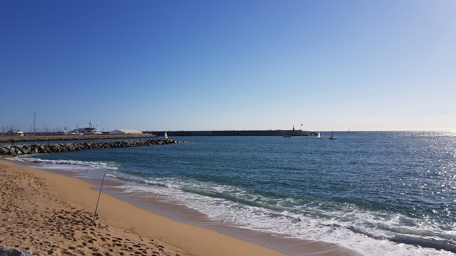 Fotografie cu Platja de Ponent cu nivelul de curățenie înalt