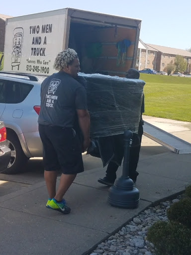 Moving and Storage Service «Two Men and a Truck», reviews and photos, 5930 Cheviot Rd, Cincinnati, OH 45247, USA