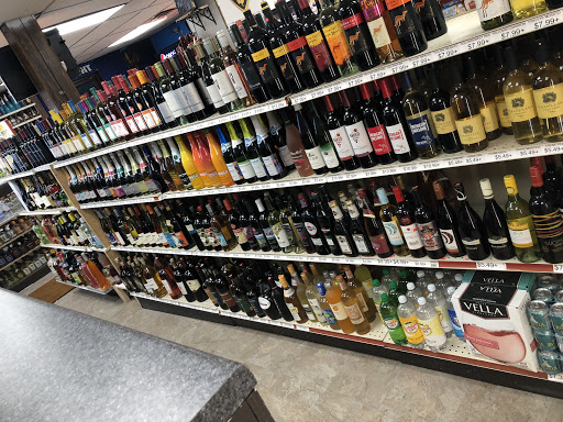 Liquor Store «Raman Party Store», reviews and photos, 394 Chicago Dr, Holland, MI 49423, USA