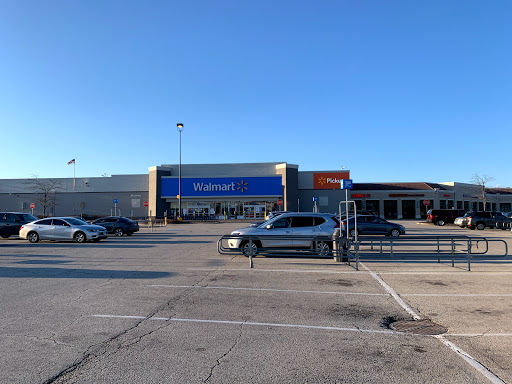 Discount Store «Walmart», reviews and photos, 555 E Townline Rd, Vernon Hills, IL 60061, USA