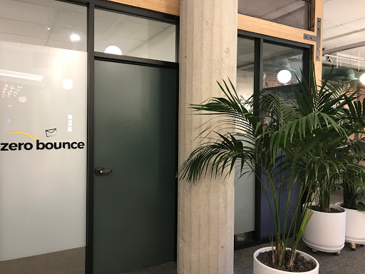 ZeroBounce image
