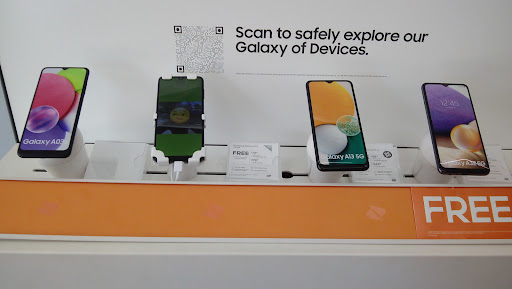 Cell Phone Store «Boost Mobile», reviews and photos, 33 W Main St, Vernon, CT 06066, USA