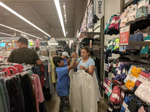 Clothing Store «Old Navy», reviews and photos, 10788 E Foothill Blvd, Rancho Cucamonga, CA 91730, USA