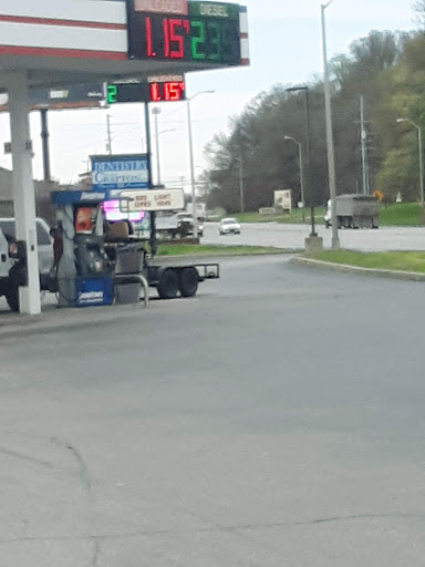 Gas Station «Thorntons», reviews and photos, 2855 US-41, Henderson, KY 42420, USA