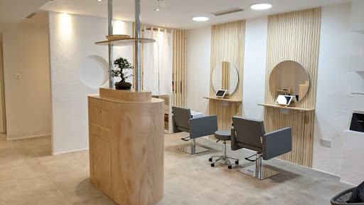 MARU HAIR TOKYO in Dublin, Co. Dublin