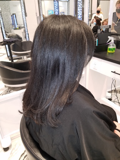 Hair Salon «Hairsay Salon», reviews and photos, 2409 Jericho Turnpike, Garden City Park, NY 11040, USA