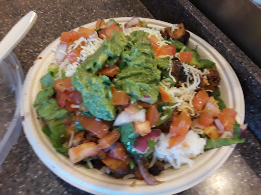 Mexican Restaurant «QDOBA Mexican Eats», reviews and photos, 16314 Bothell Everett Hwy #103, Mill Creek, WA 98012, USA