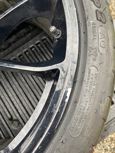 Tire Shop «Mavis Discount Tire», reviews and photos, 186 N Bedford Rd, Mt Kisco, NY 10549, USA