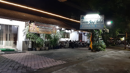 Taman Sari Indah Restaurant - Jl. Kaca Piring No.11, Ketabang, Kec. Genteng, Surabaya, Jawa Timur 60272, Indonesia