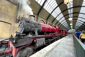 Hogwarts Express: Hogsmeade Station image