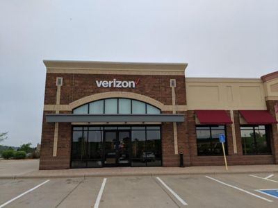 Cell Phone Store «Verizon», reviews and photos, 14949 Florence Trail #300, Apple Valley, MN 55124, USA