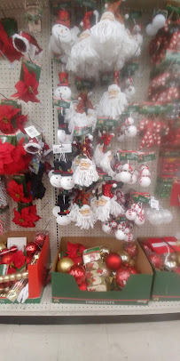 Dollar Tree - Photo 3 - Car repair in Hemet, CA, Hemet