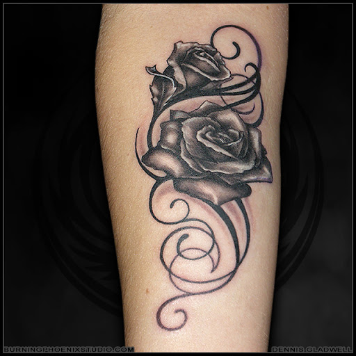 Explore flower finger tattoo ideas, creative tattoo ideas in Yonkers, available at Burning Phoenix Studio