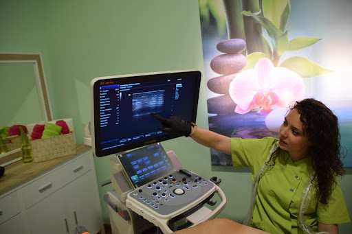 Rosa María Toharias Cazorla. Fisioterapia Avanzada y Osteopatía. en Torreperogil, Jaén