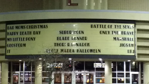 Movie Theater «Regal Cinemas Culver Ridge Plaza 16», reviews and photos, 2255 East Ridge Road, Irondequoit, NY 14622, USA