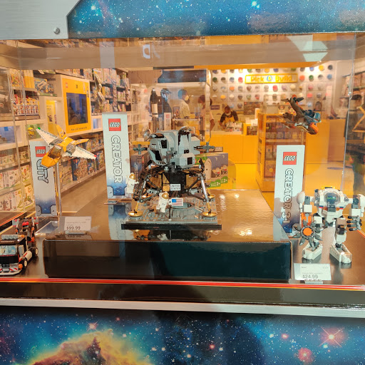 Toy Store «The LEGO Store», reviews and photos, 630 Old Country Road, Garden City, NY 11530, USA