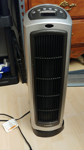 Thrift Store «Goodwill Store & Donation Center», reviews and photos, 1521 Lee St, Des Plaines, IL 60018, USA