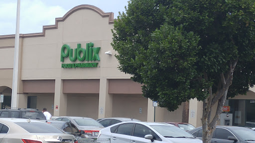 Supermarket «Publix Super Market at Hollywood Mall», reviews and photos, 3251 Hollywood Blvd, Hollywood, FL 33021, USA