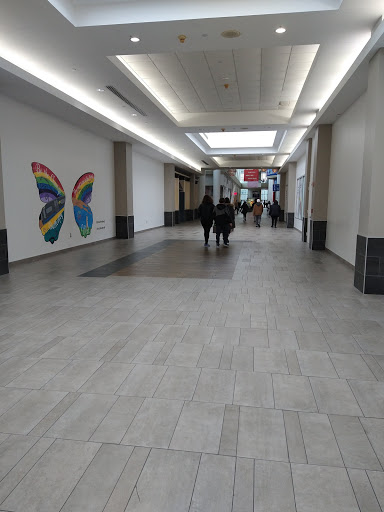 Shopping Mall «Broadway Mall», reviews and photos, 358 N Broadway, Hicksville, NY 11801, USA