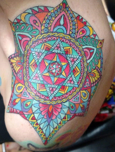 Explore ladies small tattoo ideas, creative tattoo ideas in Scottsdale, available at Club Tattoo