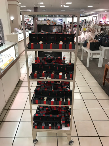 Department Store «JCPenney», reviews and photos, 1900 E Rio Salado Pkwy #140, Tempe, AZ 85281, USA