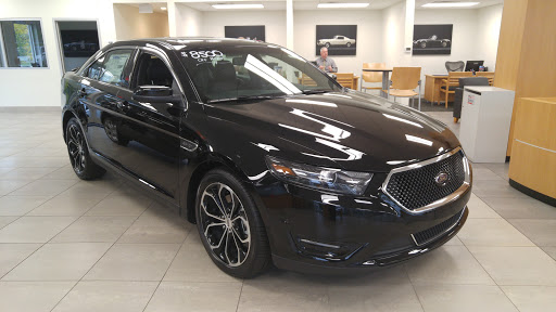 Ford Dealer «Hopkins Ford of Elgin», reviews and photos, 1045 E Chicago St, Elgin, IL 60120, USA