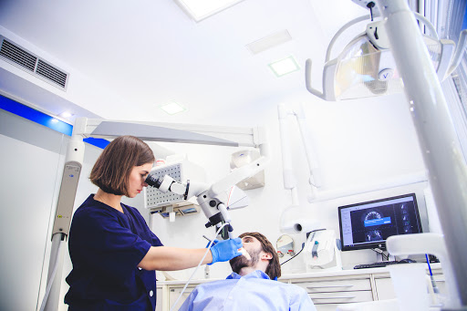clinica dental madrid – (Bellas Vistas)