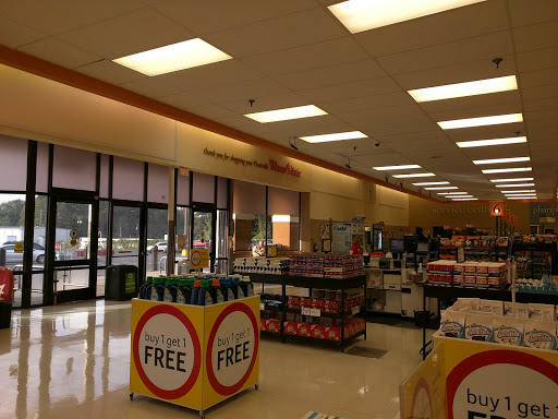 Grocery Store «Winn-Dixie», reviews and photos, 701 E Main St, Prattville, AL 36067, USA