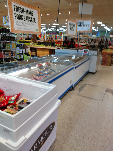 Grocery Store «Horrocks Market», reviews and photos, 4455 Breton Rd SE, Kentwood, MI 49508, USA