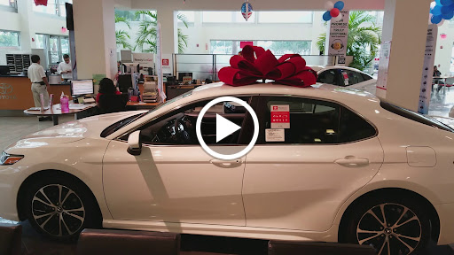 Toyota Dealer «AutoNation Toyota Weston», reviews and photos, 4050 Weston Rd, Davie, FL 33331, USA