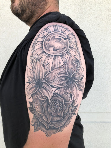 Tattoo Shop «Carolina Custom Tattoos», reviews and photos, 3319 Platt Springs Rd, West Columbia, SC 29169, USA