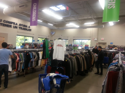 Thrift Store «Goodwill Store & Donation Center», reviews and photos, 543 North Ave, Glendale Heights, IL 60139, USA