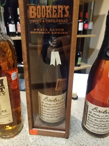 Wine Store «Arrowine & Spirits», reviews and photos, 2175 K St NW #50, Washington, DC 20037, USA