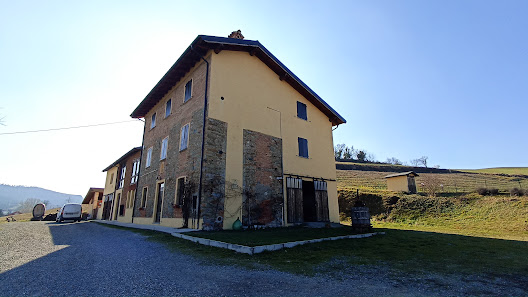 Agriturismo “Veritas” Bed & Wine Circonvallazione Alfio Lamanna, 15075 Mornese AL, Italia