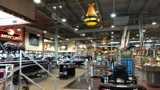 Sporting Goods Store «Bass Pro Shops», reviews and photos, 4500 Baldwin Rd, Auburn Hills, MI 48326, USA