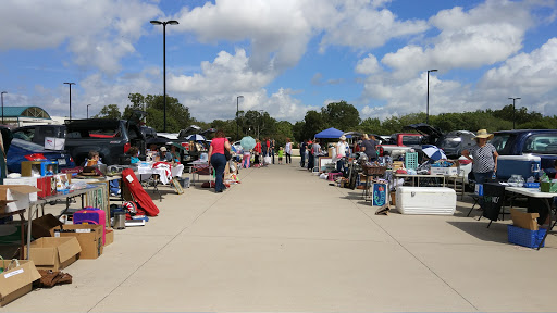 Park «Midway Park», reviews and photos, 615 N Main St, Euless, TX 76039, USA