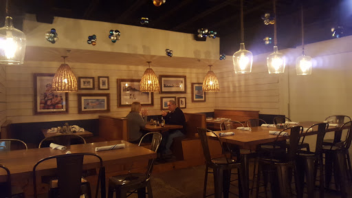 Bar & Grill «Tiki Hut», reviews and photos, 1 S Forest Beach Dr, Hilton Head Island, SC 29928, USA