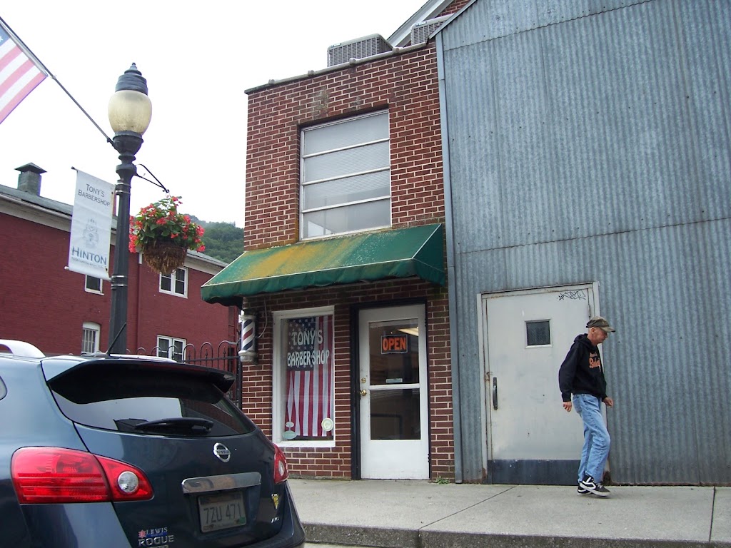Tony's Barber Shop 25951