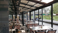 Atmosphère du Restaurant Bistro d'Édouard - Esplanade de la Defense à Courbevoie - n°12