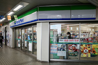 ファミリーマート 東松山駅店