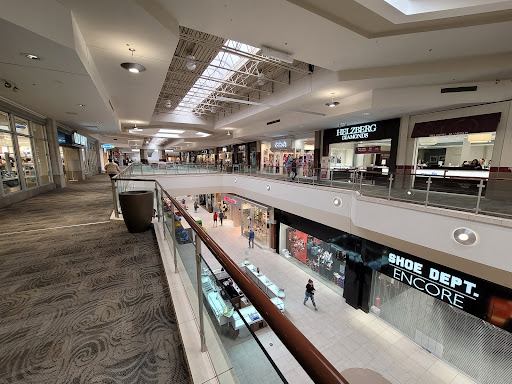 Shopping Mall «Towne East Square», reviews and photos, 7700 E Kellogg Dr, Wichita, KS 67207, USA